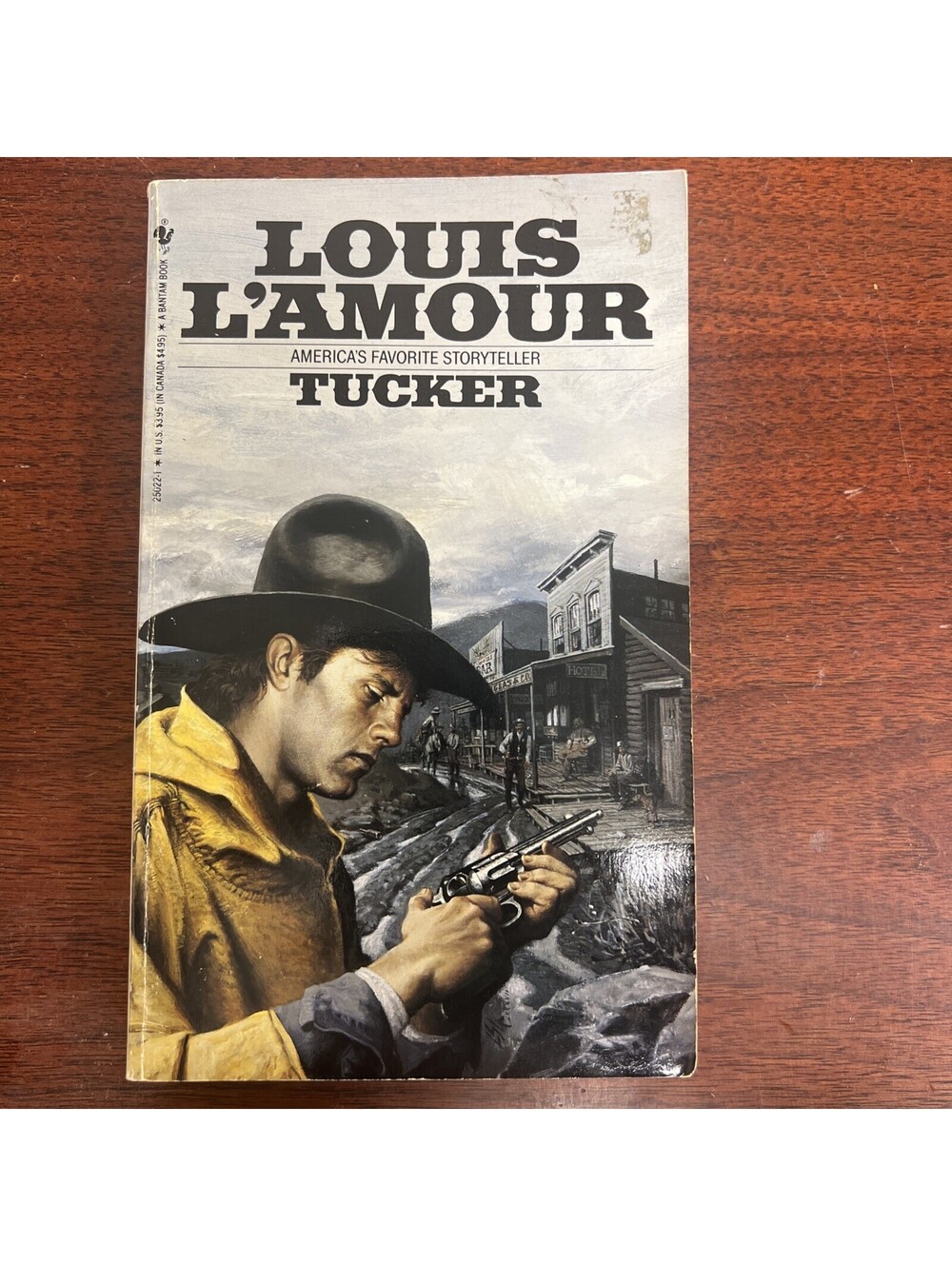 Tucker By Louis L'Amour